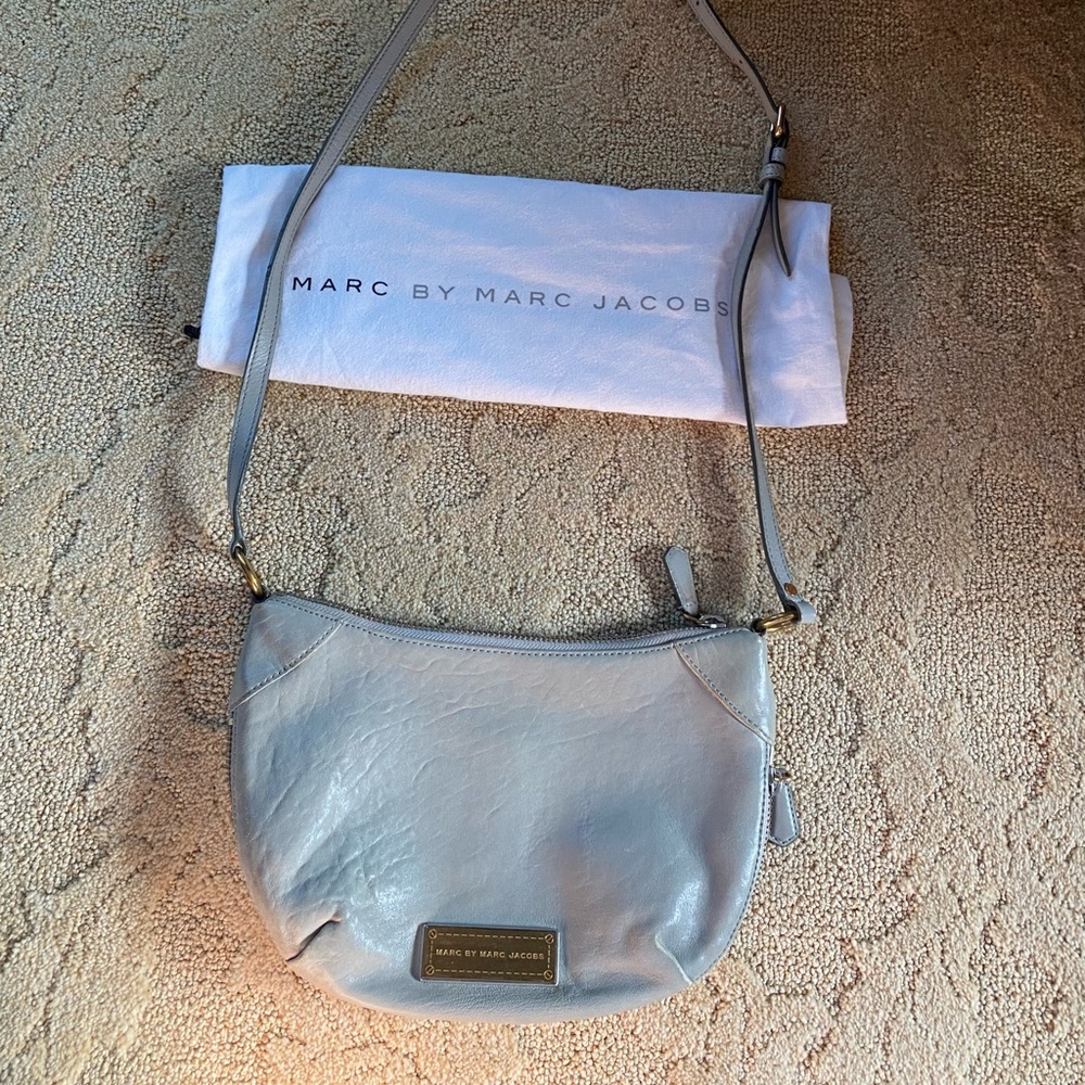 Marc jacob cross body leather purse